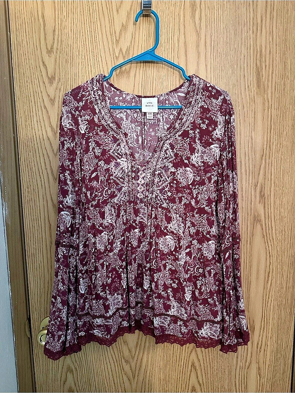 Knox Rose Paisley Print Bell Sleeve Boho Blouse Burgundy & White XXL